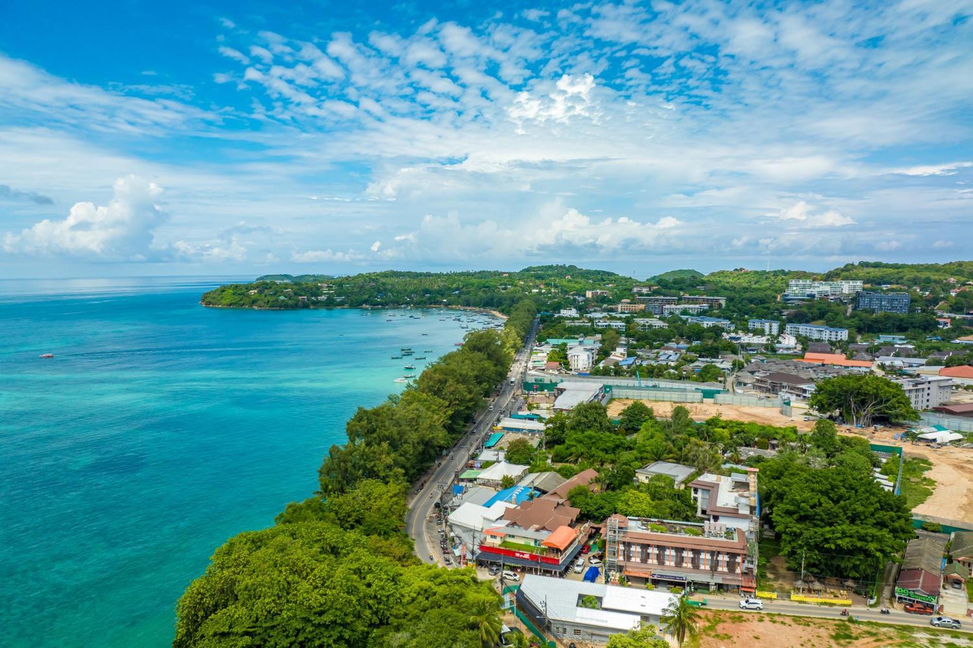 Phuket Meet Holiday Hotel 普吉岛相遇花园度假酒店 Rawai Zewnętrze zdjęcie