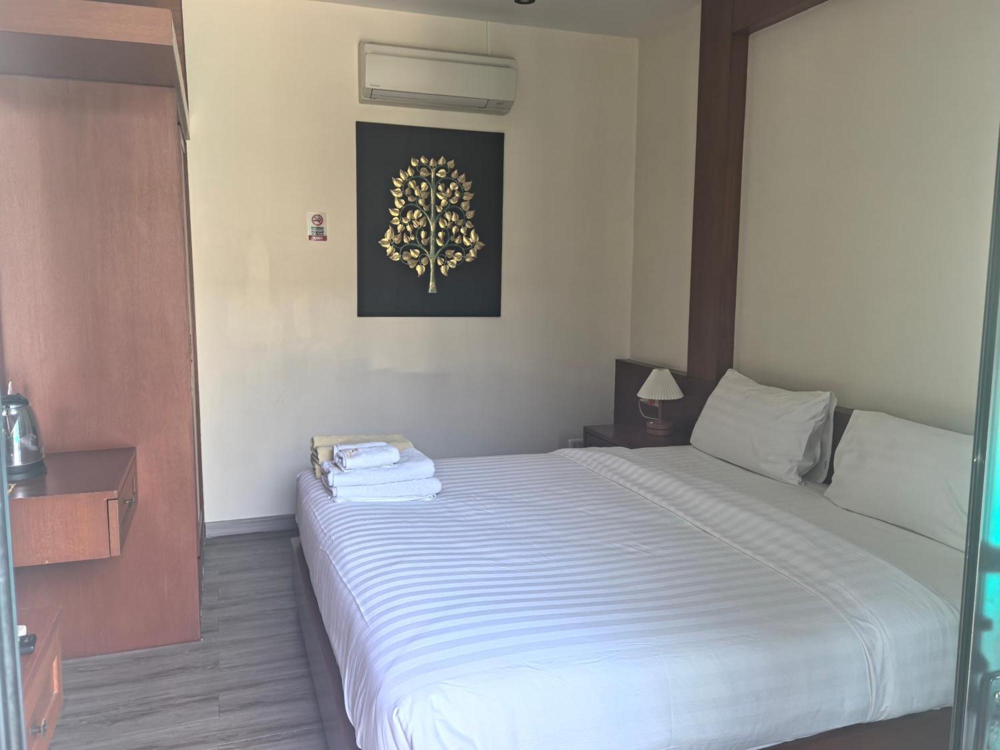 Phuket Meet Holiday Hotel 普吉岛相遇花园度假酒店 Rawai Zewnętrze zdjęcie