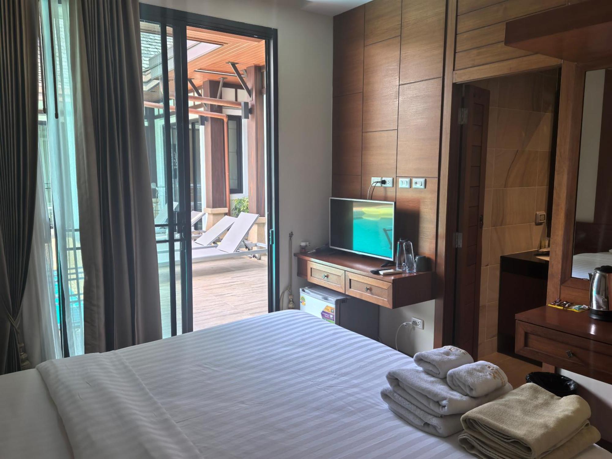 Phuket Meet Holiday Hotel 普吉岛相遇花园度假酒店 Rawai Zewnętrze zdjęcie